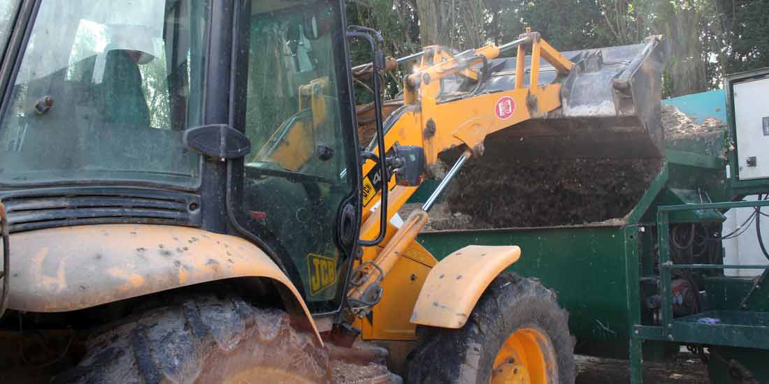 Agricultural waste composting